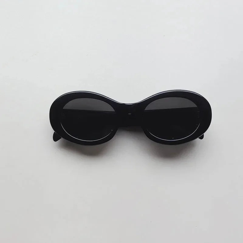 🕶 Triomphe Oval Luxe